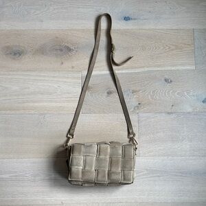 100% genuine leather suede made in Italy Elegant Tan Woven crossbody bag